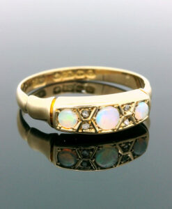 Antique 18ct Gold Diamond and Opal Ring