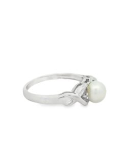 Sterling Silver Diamond and Pearl Ring