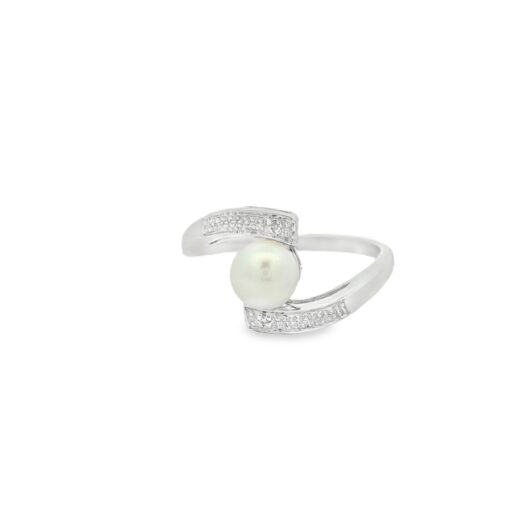 Sterling Silver Diamond and Pearl Ring