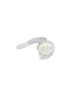 Sterling Silver Diamond and Pearl Ring