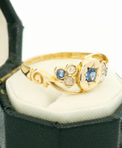 Antique 18ct Gold Diamond and Sapphire Ring dated 1903