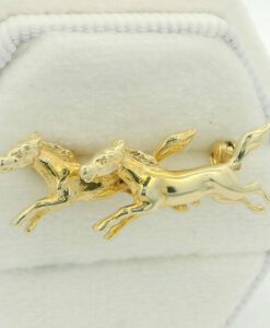 Vintage 9ct Gold Horse Brooch dated 1980