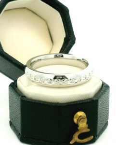 Sparkling Platinum Wedding Band Ring 4mm