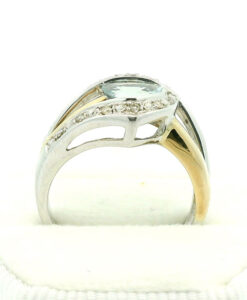 9ct Gold Diamond and Aquamarine Ring