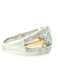 9ct Gold Diamond and Aquamarine Ring