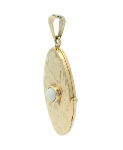 Vintage 9ct Gold Opal Locket