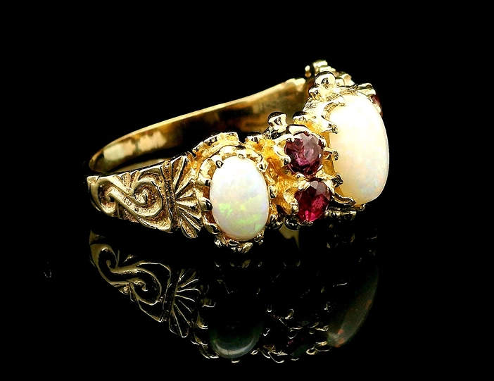 Vintage jewellery