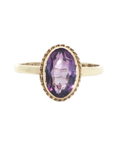 9ct Yellow Gold Amethyst Ring