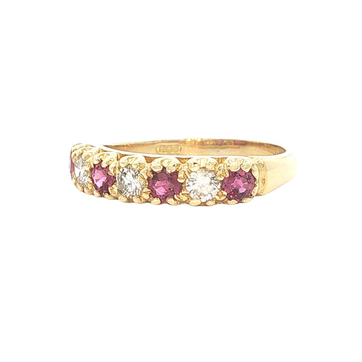 Vintage 18ct Gold Diamond and Ruby Band Ring - Image 3