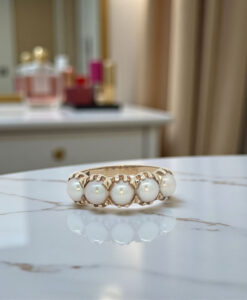 Vintage 9ct Yellow Gold Pearl Ring