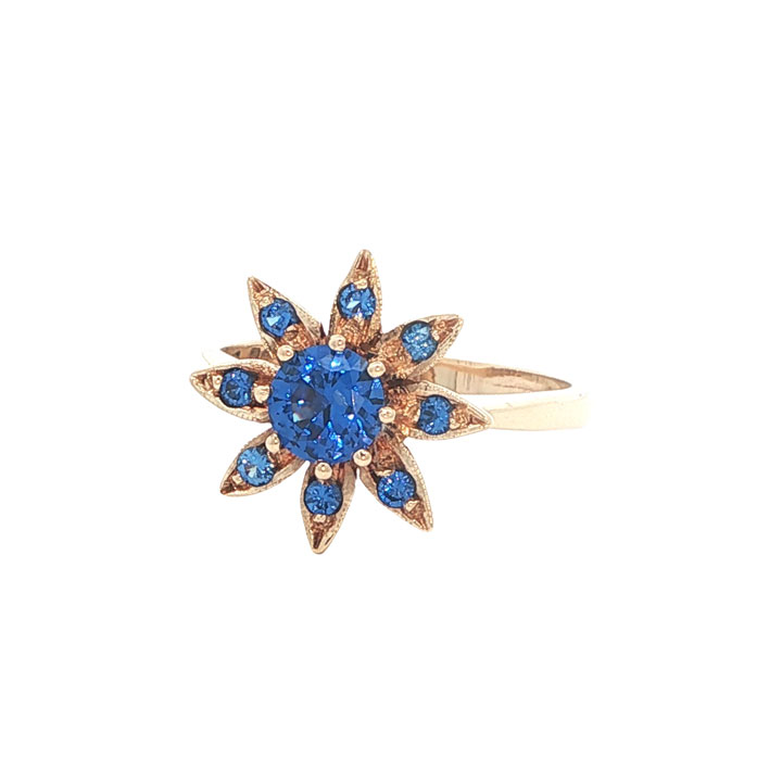 9ct Gold Blue Flower Cluster Ring - Image 4