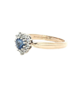 Vintage 9ct Gold Diamond and Sapphire Heart Cluster Ring - Image 4