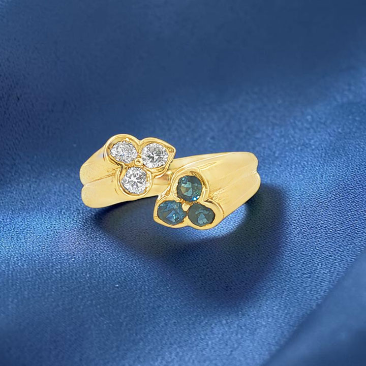 Vintage Kutchinsky Sapphire & Diamond Cluster Ring in 18ct Yellow Gold – London 1976 - Image 4