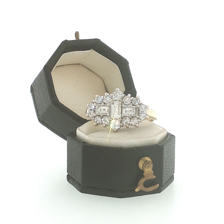 18ct Yellow Gold 1.75ct Diamond Cluster Ring
