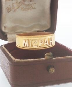 Victorian 18ct Gold MIZPAH Band Ring