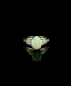 Vintage 9ct Gold Opal and Diamond Ring