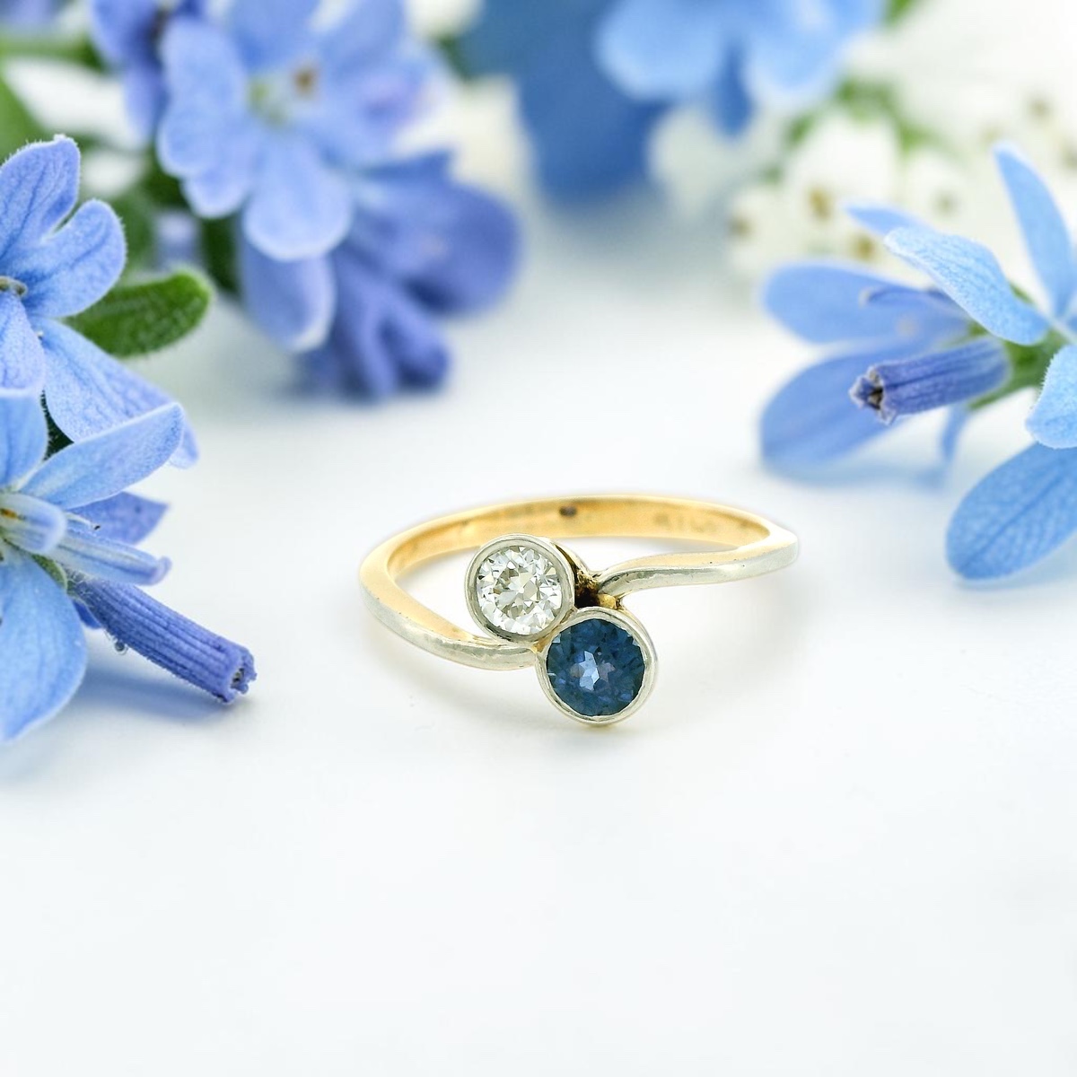 15ct Gold Sapphire Diamond Ring