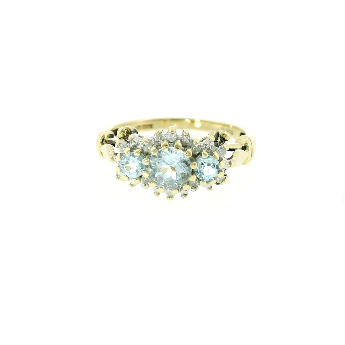 9ct Yellow Gold Diamond and Aquamarine Cluster Ring